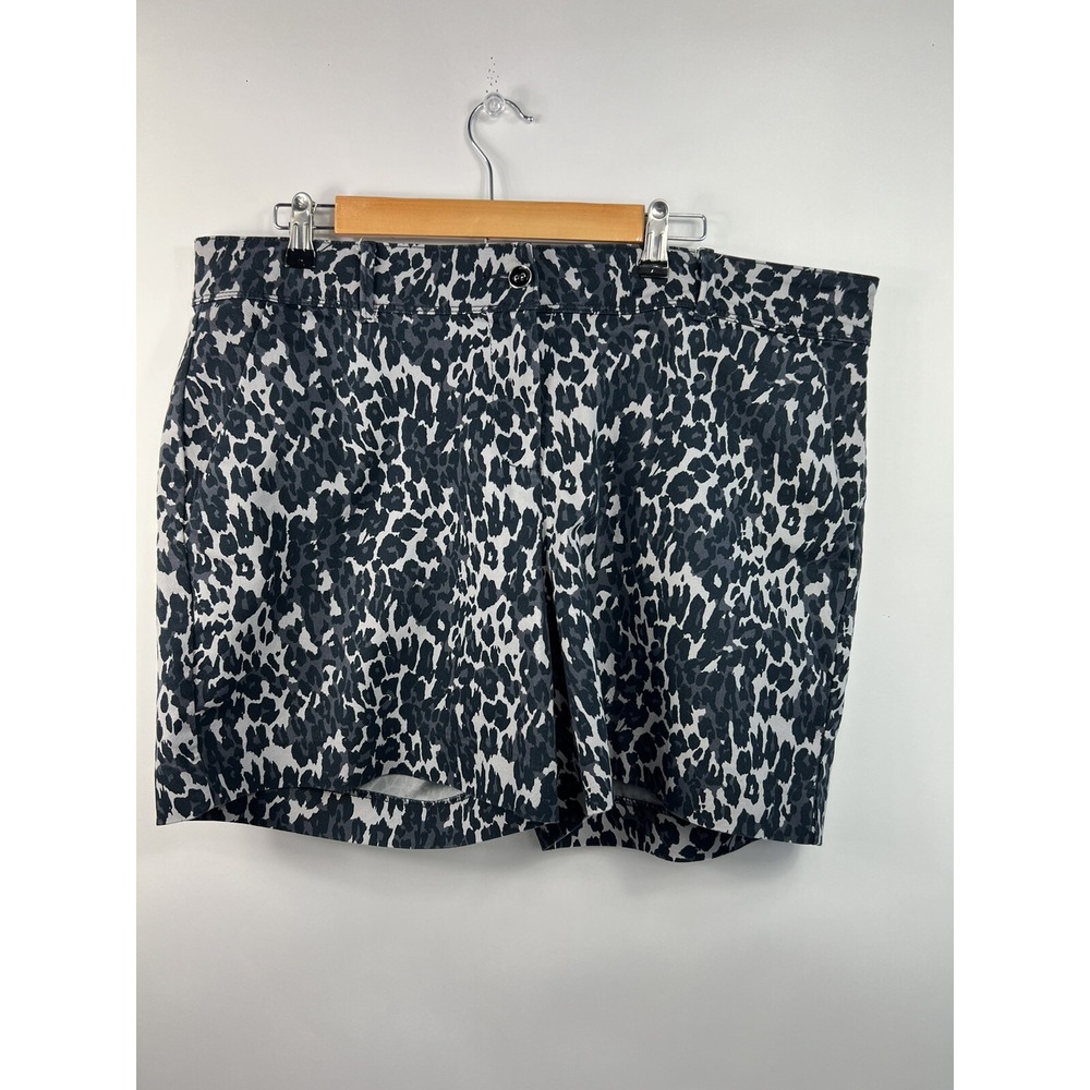ISAAC MIZRAHI Tailored Shorts Stretch Leopard Print Womens Size 16 Animal‎ Print